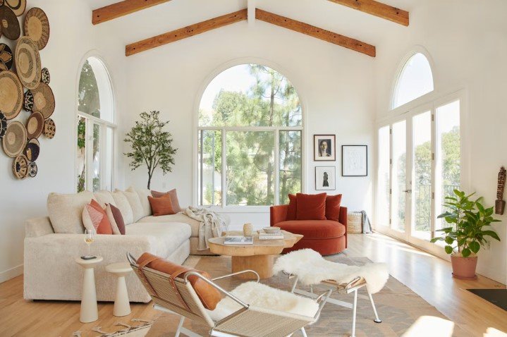 The Role of Interior Designers in Shaping Spaces